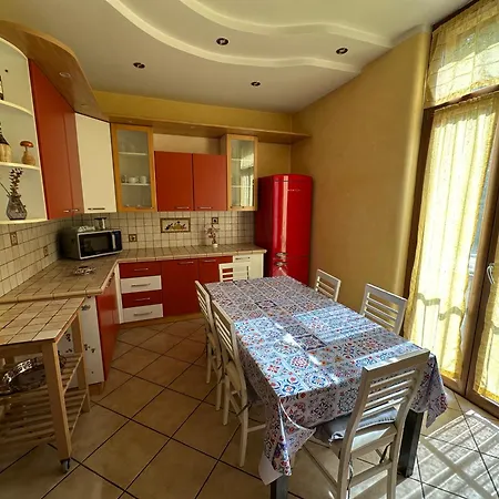 Il Tortellino Quasi In Centro Elegant מודנה