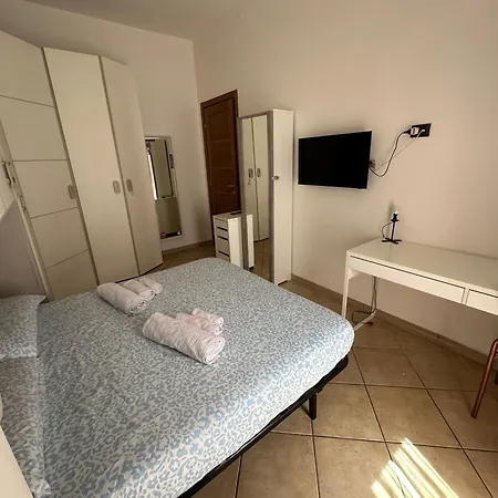 דירה Il Tortellino Quasi In Centro Elegant מודנה